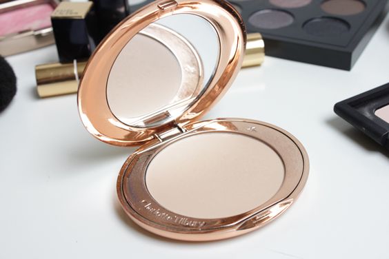 Polvos Compactos x Charlotte Tilbury