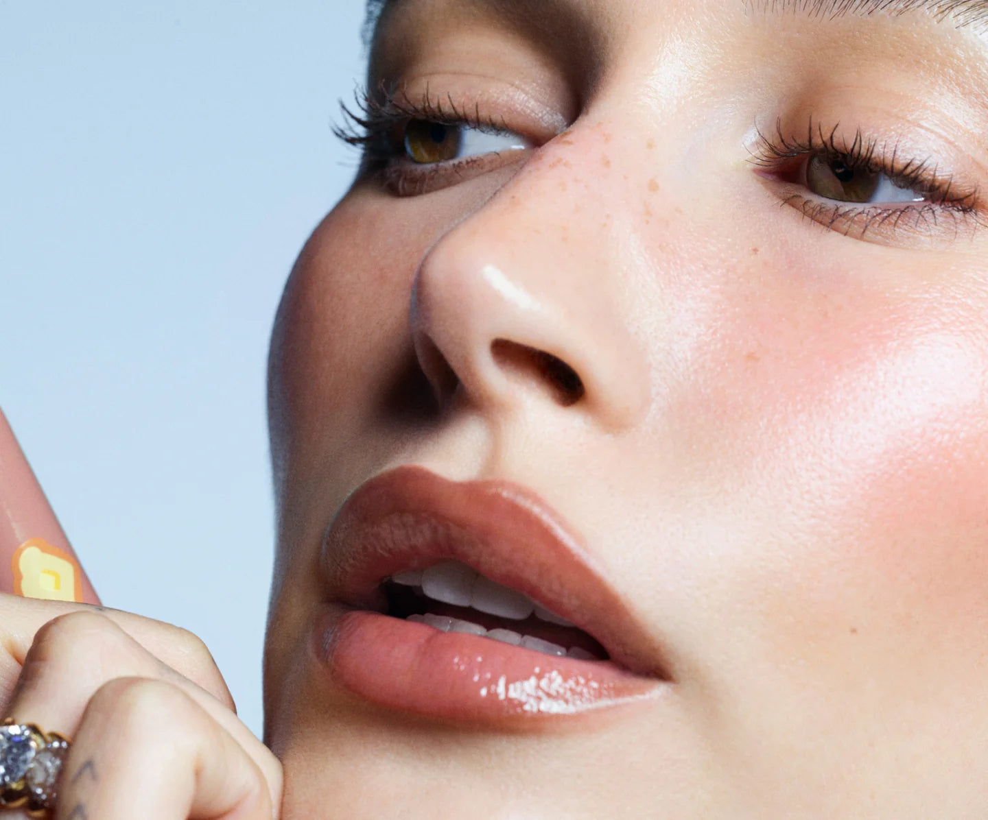 Scented peptide lip tint - toast
