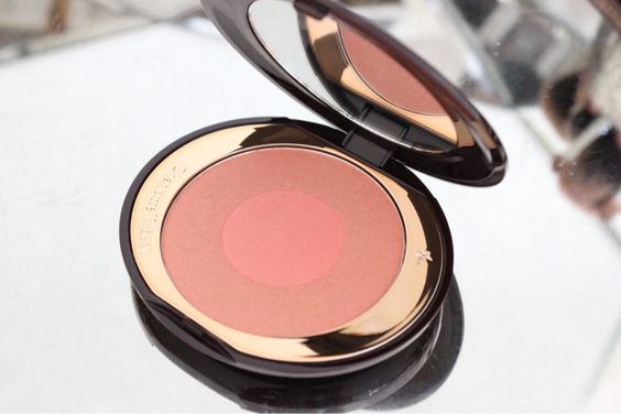 PREVENTA Cheek to Chic Blush x Charlotte Tilbury